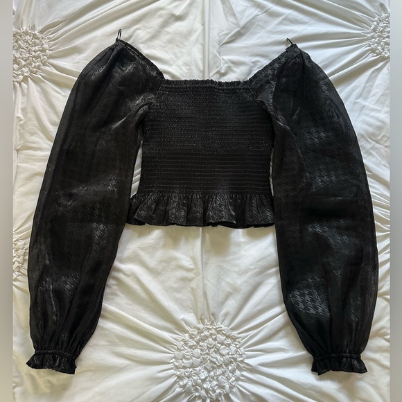 WAYF Long Sleeve Smocked Designer Top - Picture 2 of 2